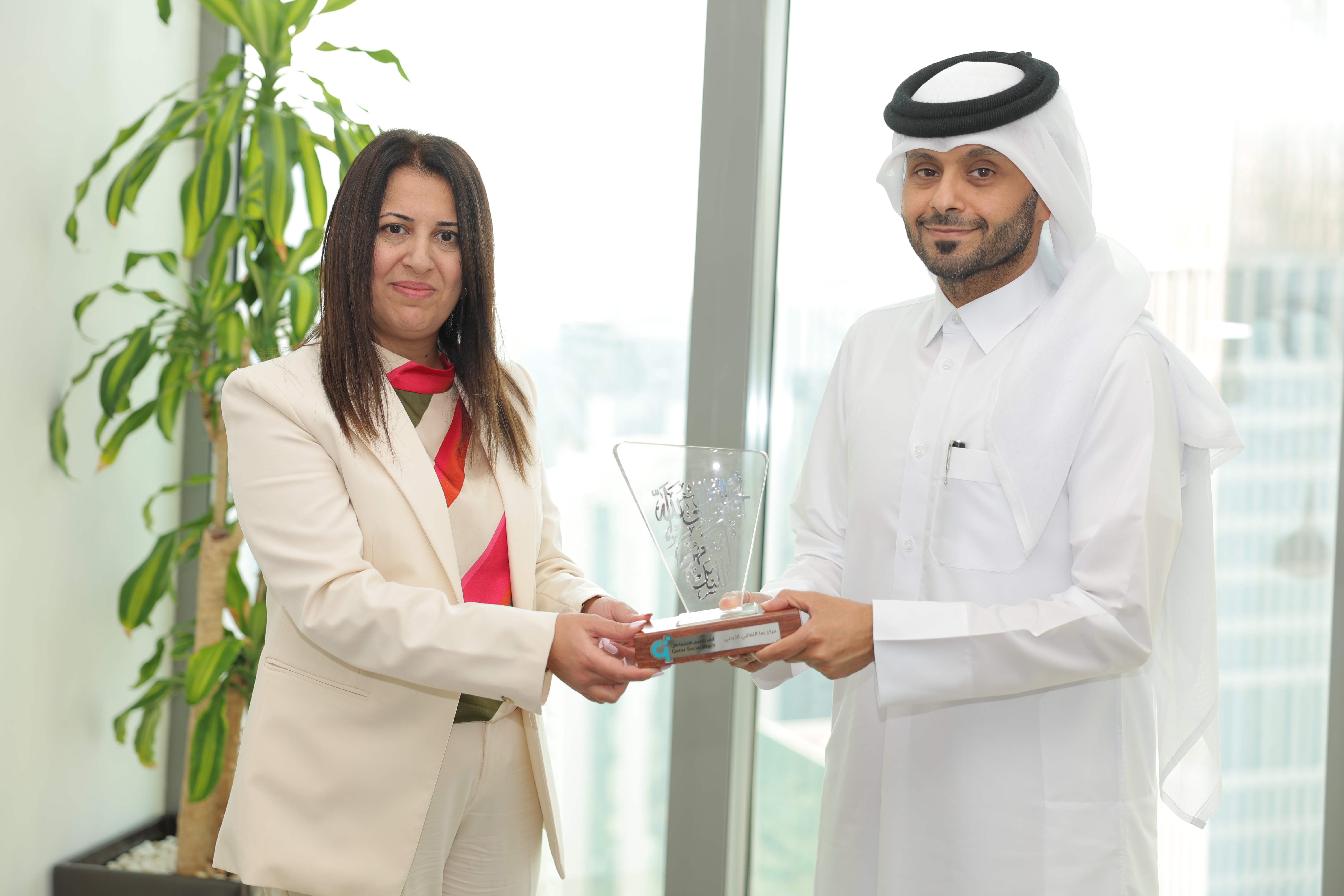 المؤسسة القطرية للعمل الاجتماعي تستقبل وفداً من مركز زها الثقافي الأردني